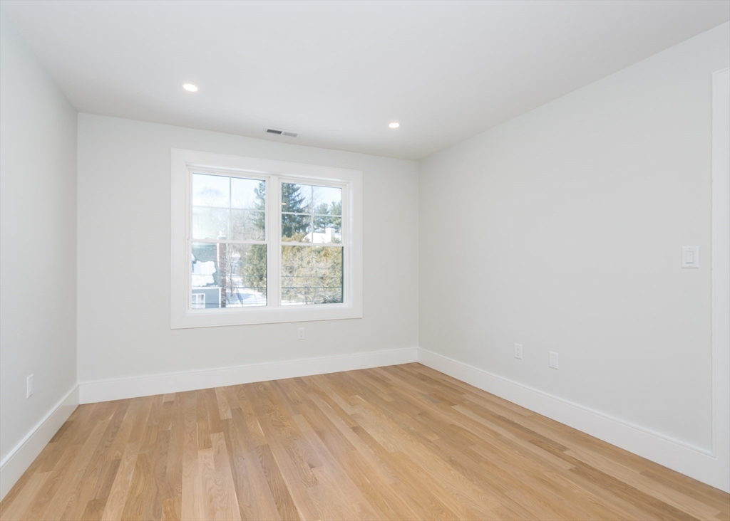 15 Cedarcroft Lane Waltham, MA 02451 - Photo 25 of 42