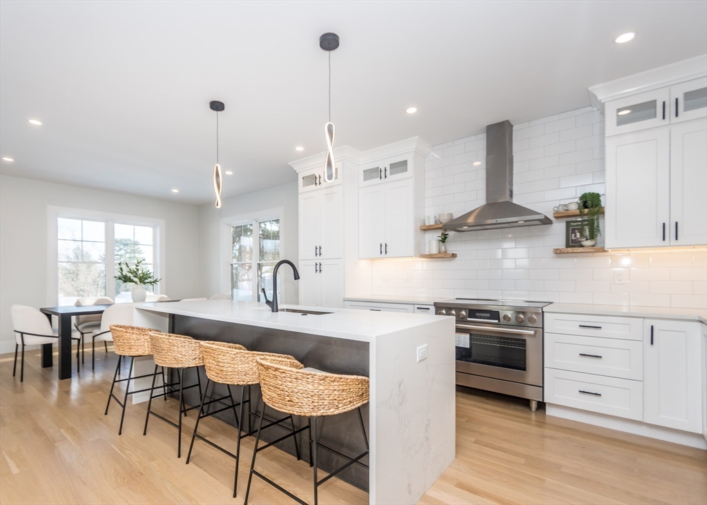 15 Cedarcroft Lane Waltham, MA 02451 - Photo 6 of 42