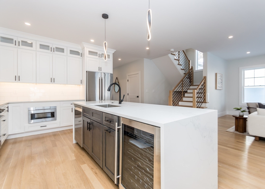 15 Cedarcroft Lane Waltham, MA 02451 - Photo 7 of 42