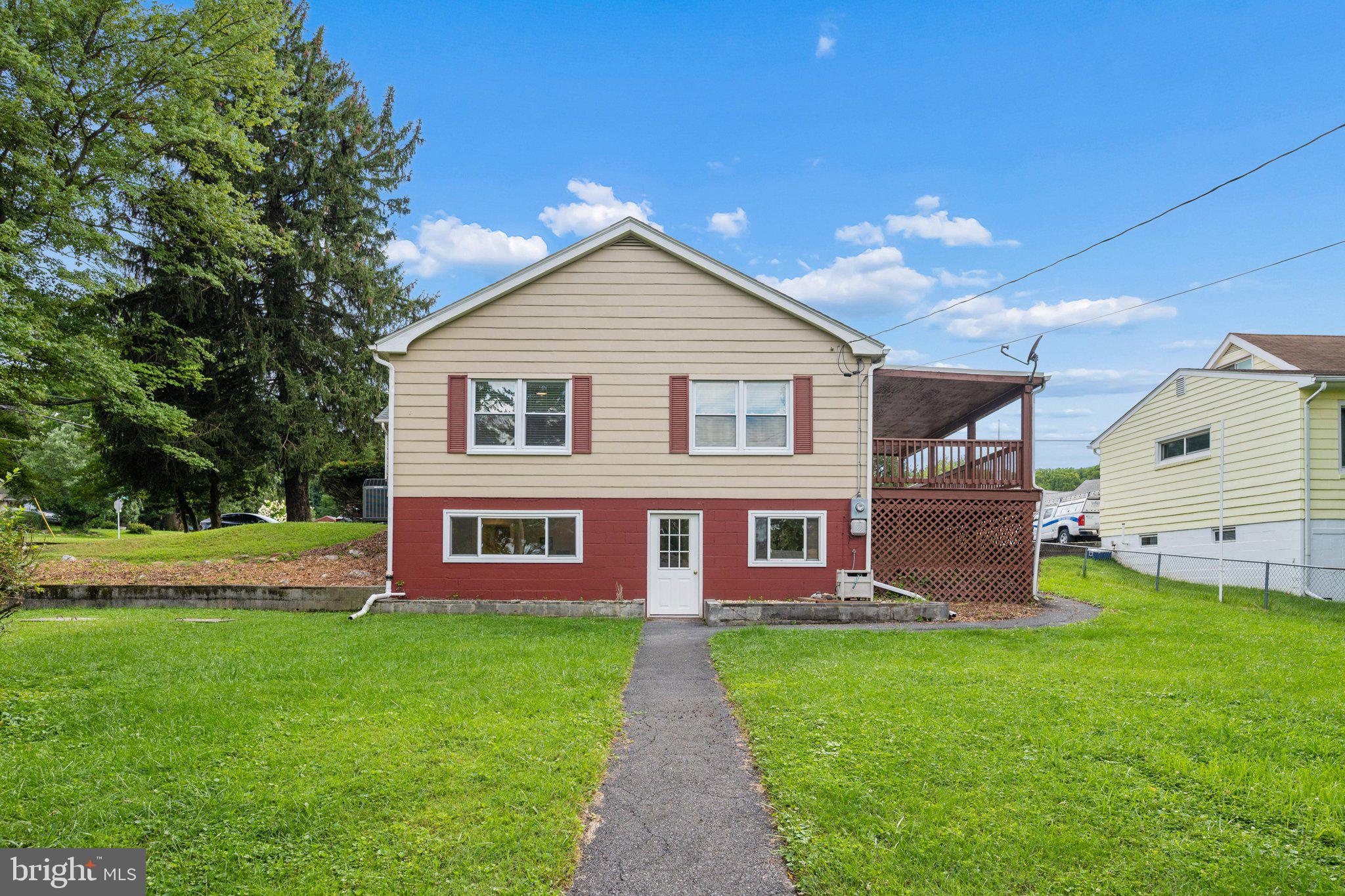 8995 Hamburg Road Frederick, MD 21702 - Photo 58 of 67 Exterior back walkway