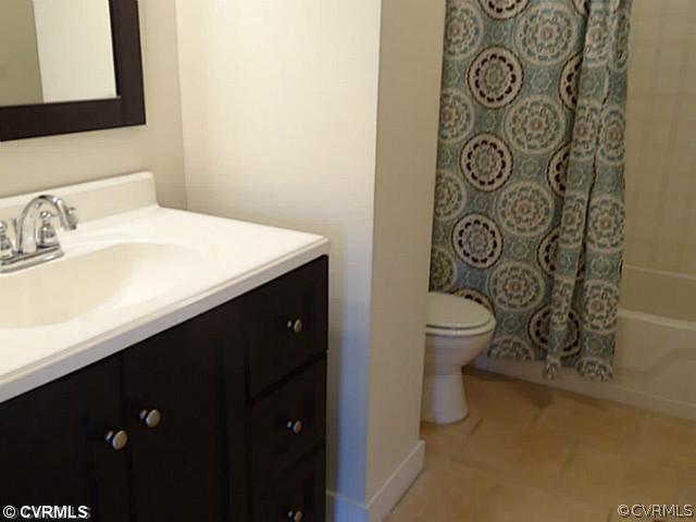 3909 Beulah Road Richmond, VA 23237 - Photo 2 of 8 Bathroom