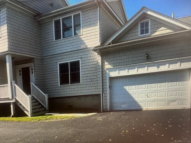 $6,500 | 876 Oldfield Road, Unit 876, Fairfield, CT 06824