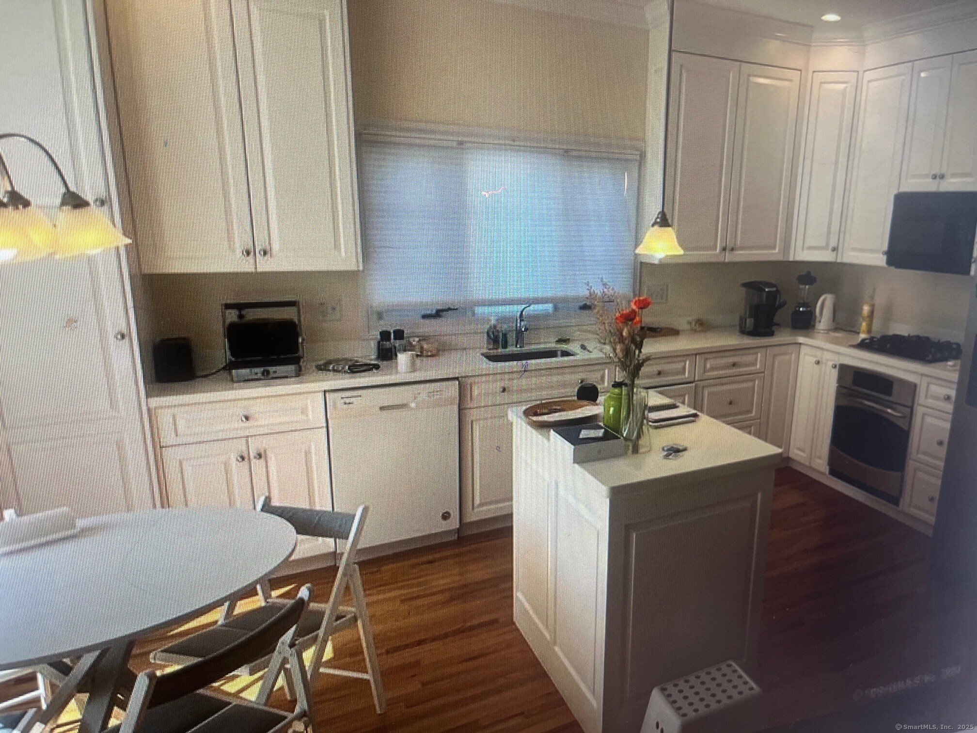 876 Oldfield Road, Unit 876 Fairfield, CT 06824 - Photo 10 of 10