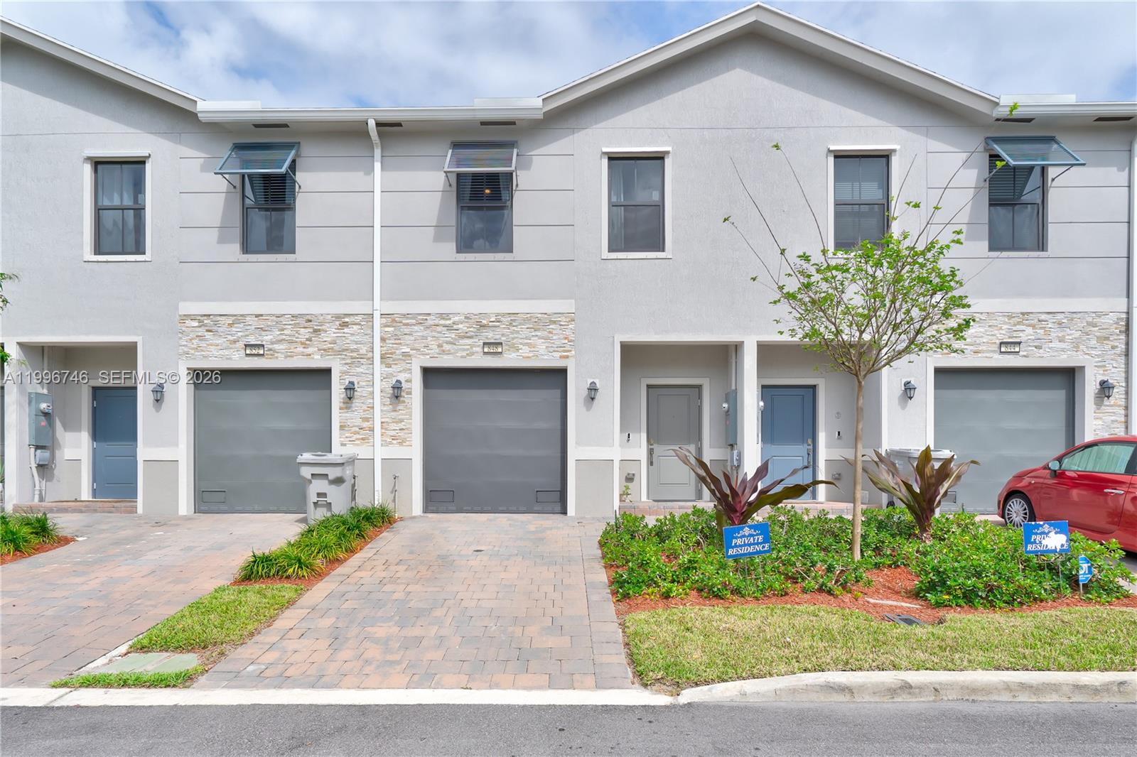 848 Northwest 3rd Street Pompano Beach, FL 33060 - Photo 3 of 41