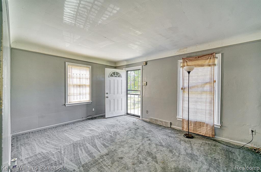 7760 Evergreen Road Detroit, MI 48228 - Photo 5 of 20