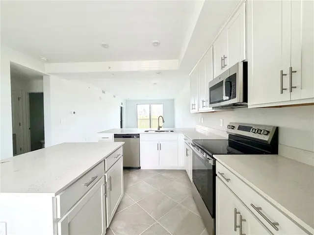 $1,800 | 12320 Wellen Golf Street, Unit 205, Venice, FL 34293