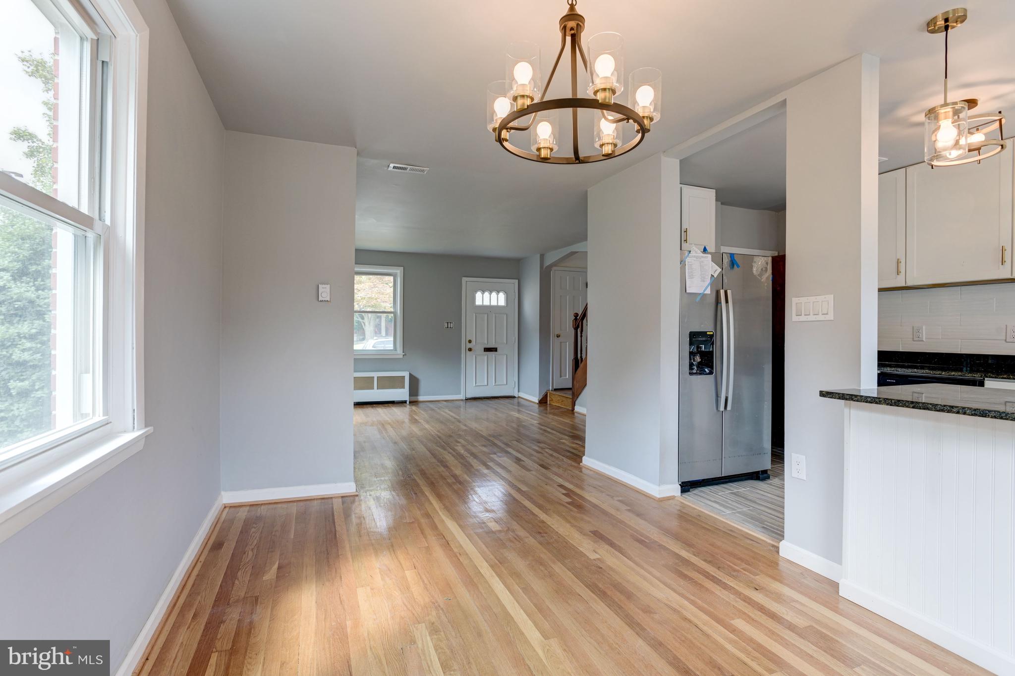 5617 McClean Boulevard Baltimore, MD 21214 - Photo 12 of 43 Dining Room