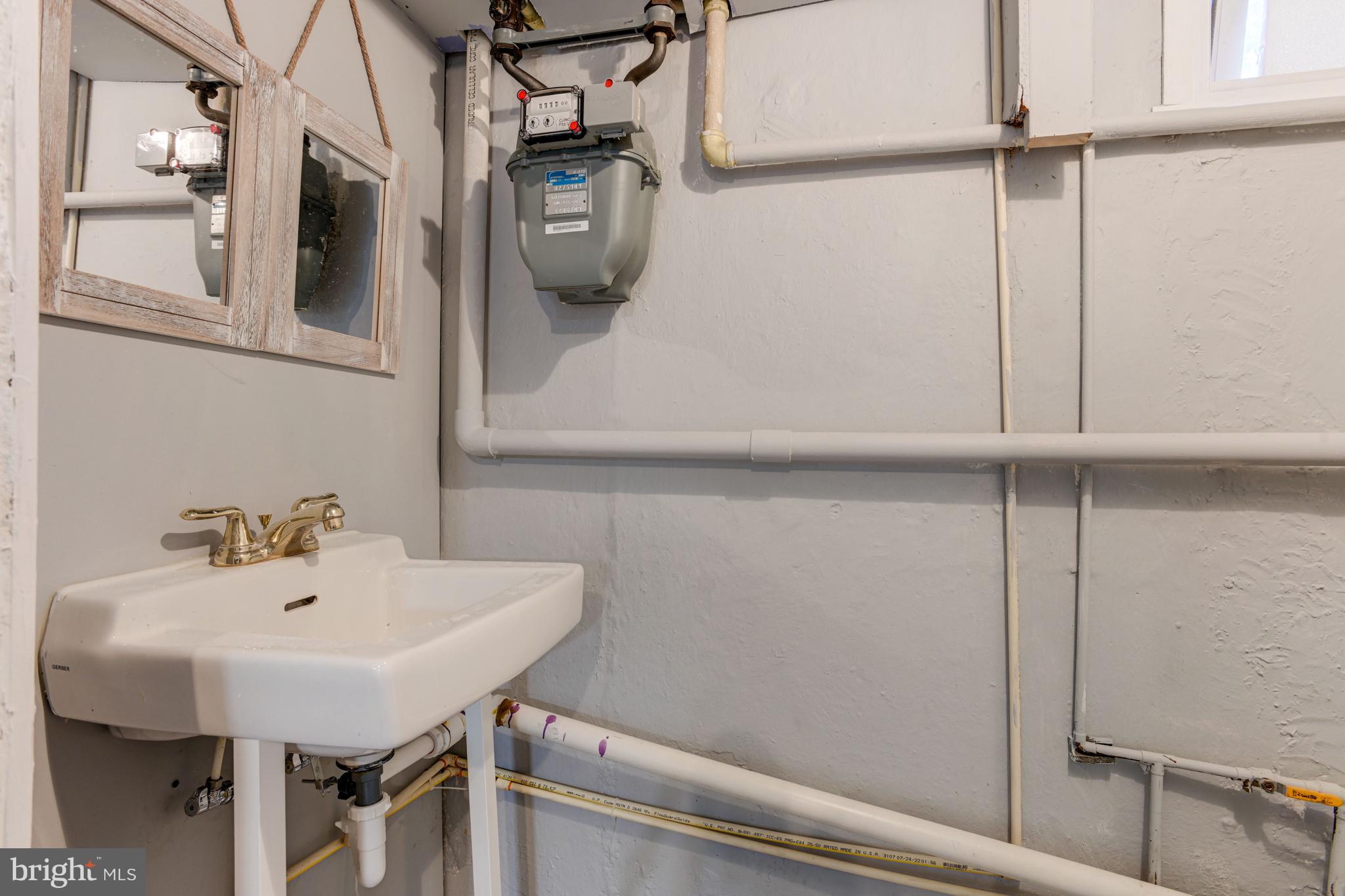 5617 McClean Boulevard Baltimore, MD 21214 - Photo 34 of 43 Lower Level