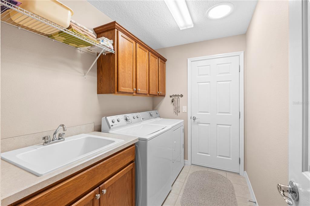 2553 Bachman Path The Villages, FL 32162 - Photo 27 of 45