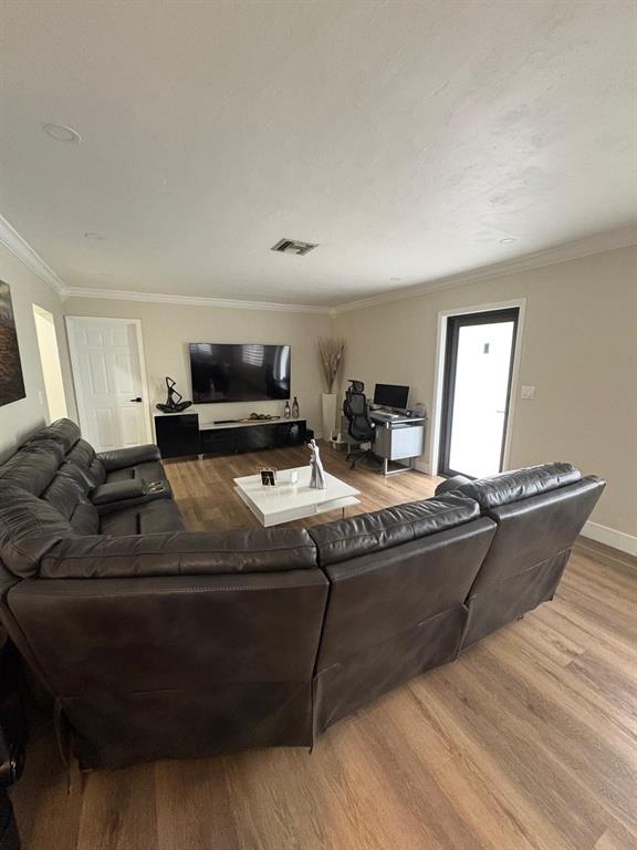 11831 Southwest 207th Street Miami, FL 33177 - Photo 4 of 24