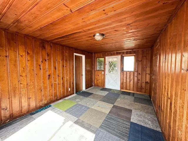 $349,900 | 137 Carroll Street, Springfield, MA 01108