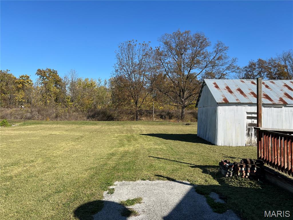 114 Oak Street Morrison, MO 65061 - Photo 2 of 9