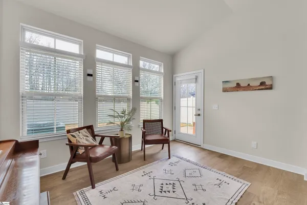 $310,000 | 31 Moss Holw Way, Simpsonville, SC 29680