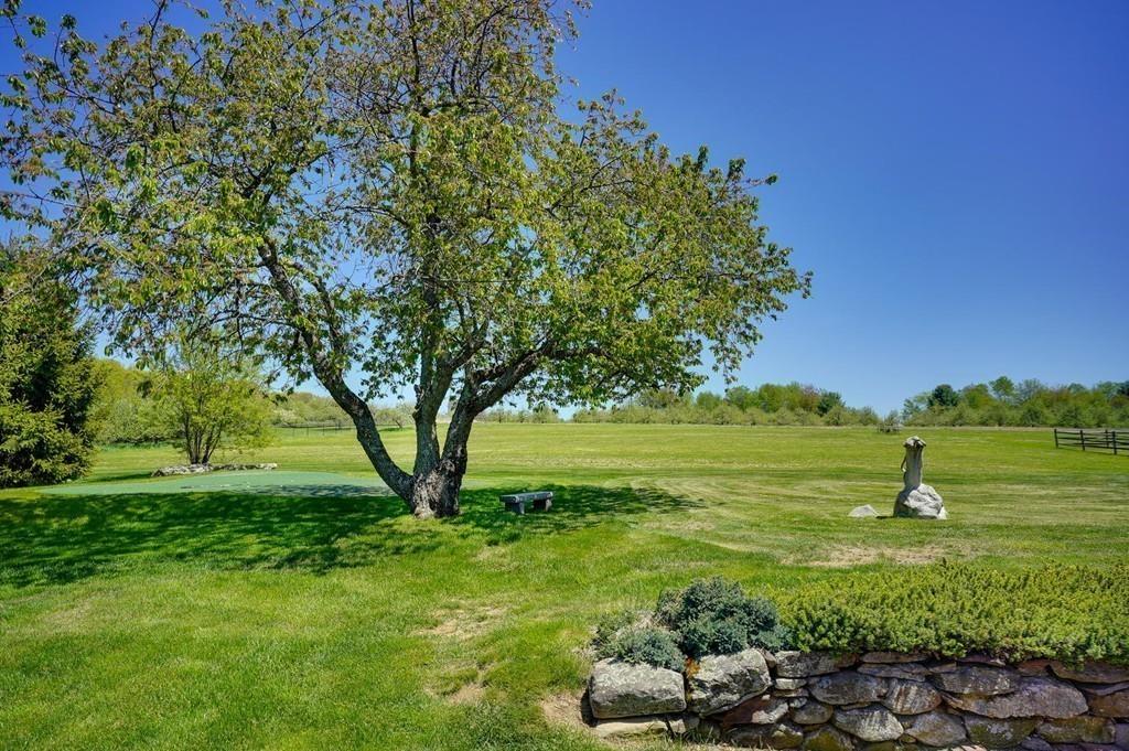 186 Long Hill Road Bolton, MA 01740 - Photo 32 of 42 Gallery Image 32