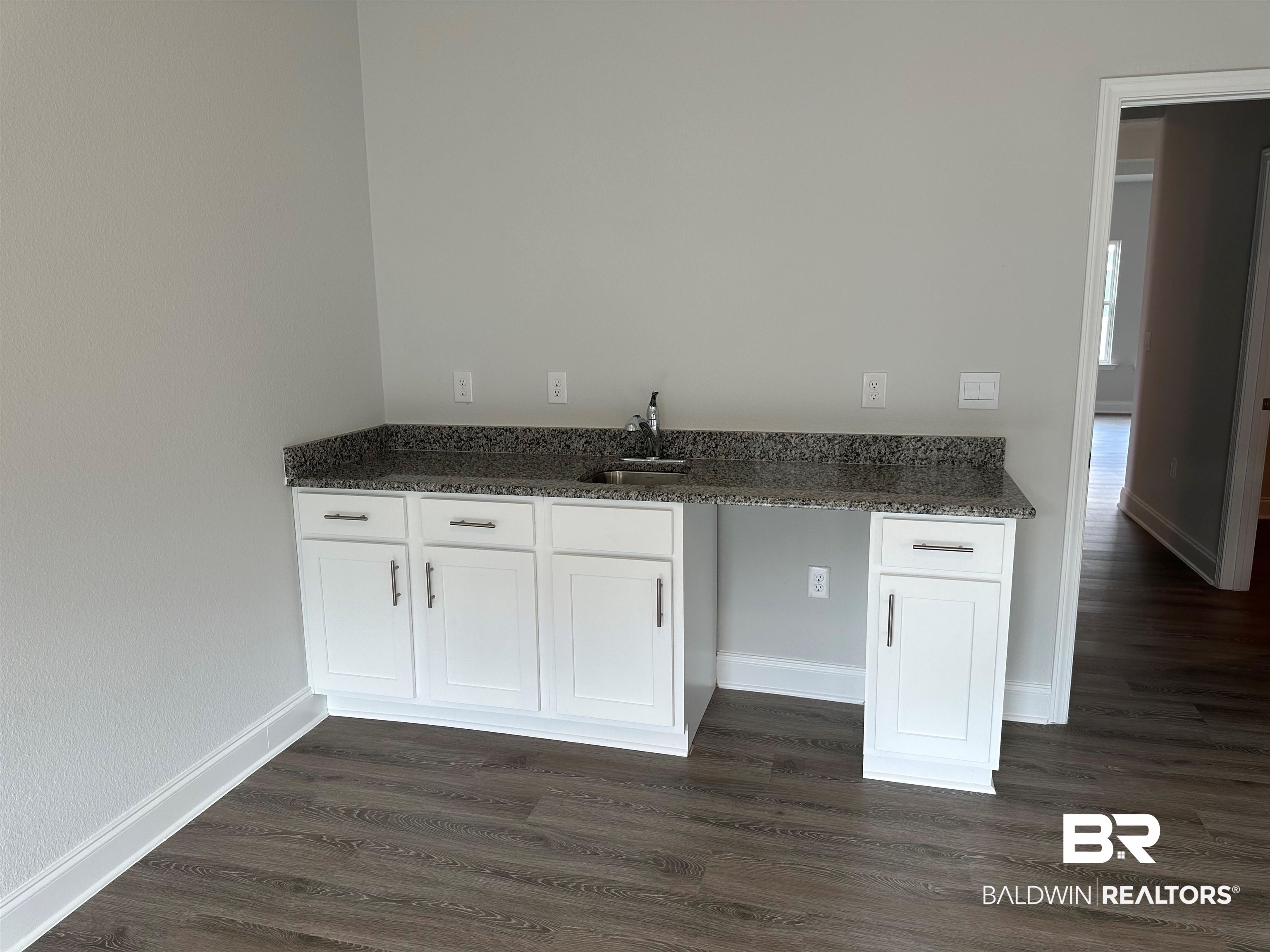 1836 Reese Street, Unit 34 Foley, AL 36535 - Photo 14 of 19 In-Law Suite