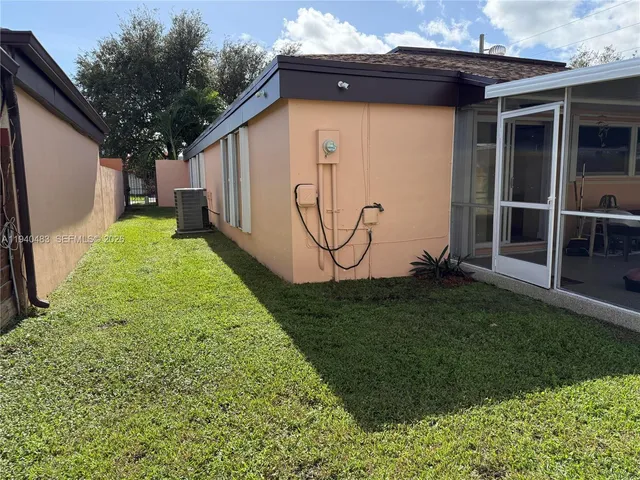$685,000 | 11611 Southwest 83rd Terrace, Miami, FL 33173