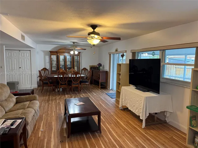 $685,000 | 11611 Southwest 83rd Terrace, Miami, FL 33173