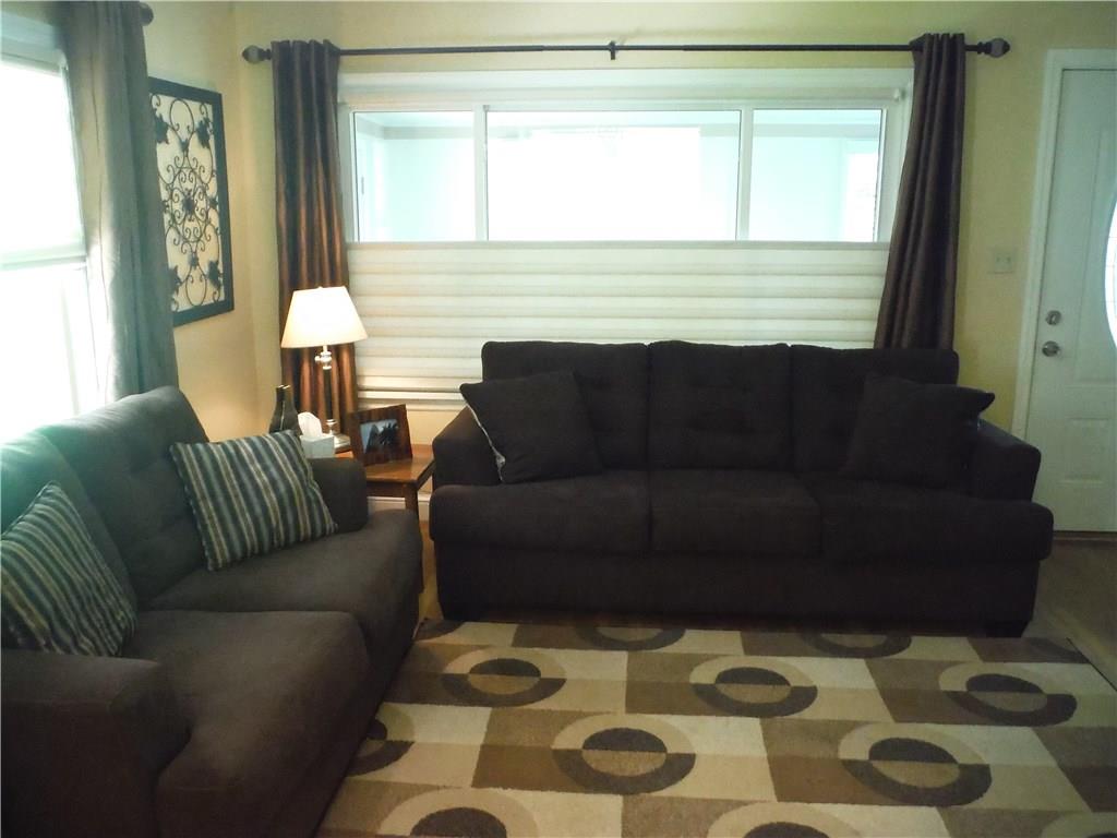 312 Weber Road Sewickley, PA 15143 - Photo 12 of 24 Living Room