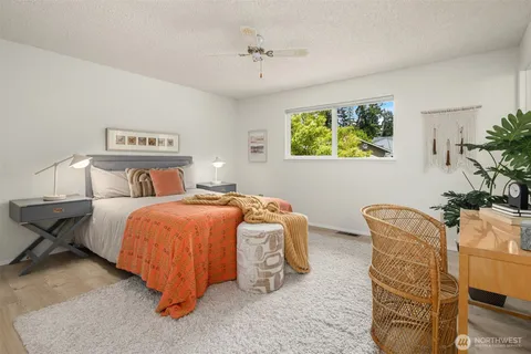 $895,000 | 7223 Northeast 152nd Place, Kenmore, WA 98028