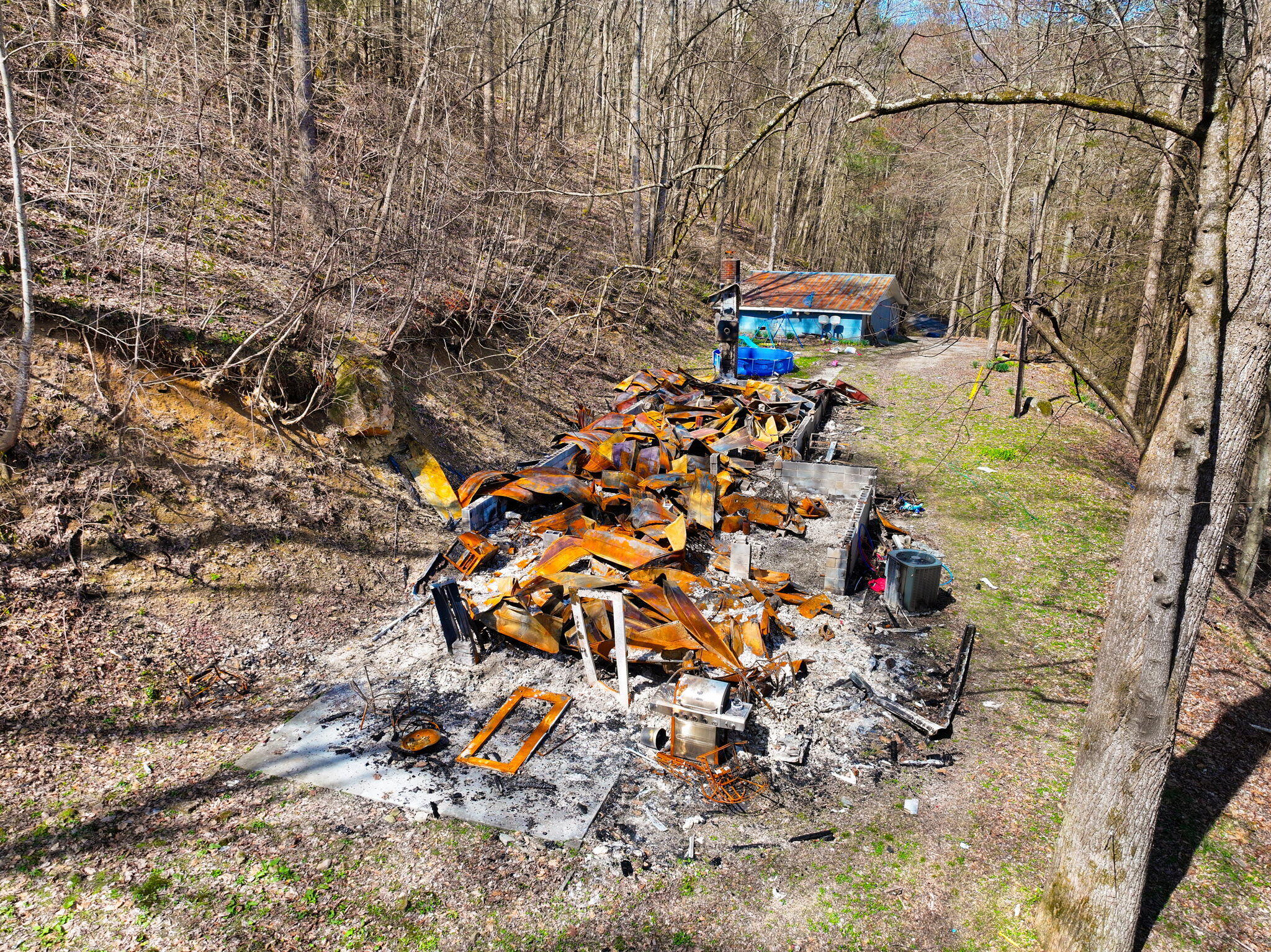 1197 Beans Fork Road Middlesboro, KY 40965 - Photo 22 of 28
