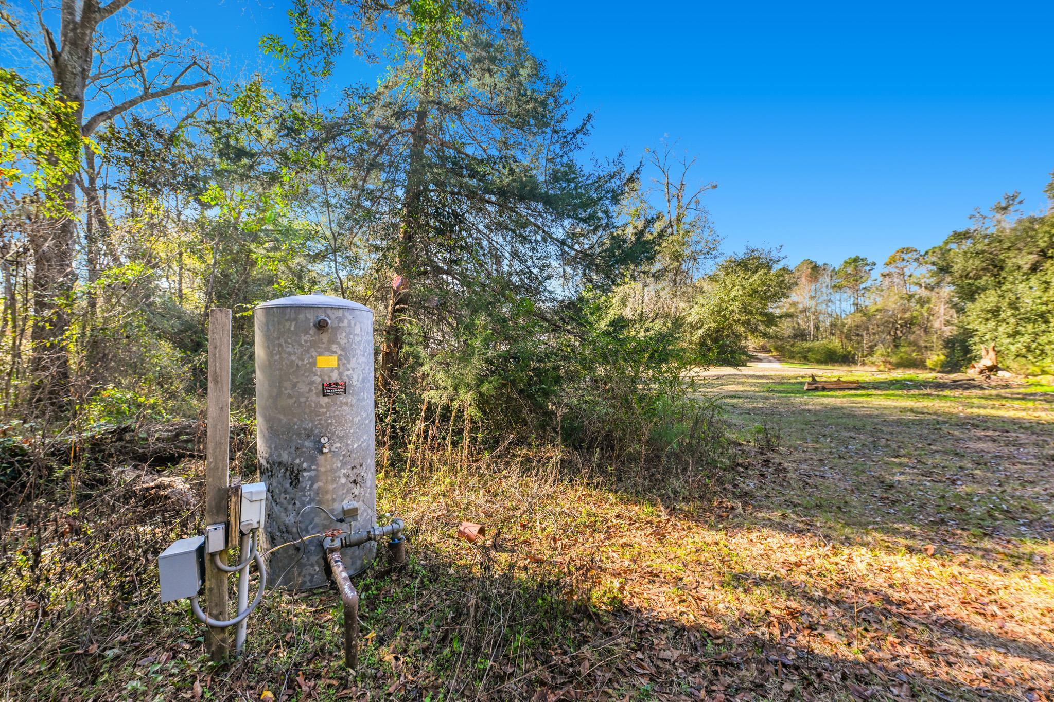 8702 Miles Johnson Road Tallahassee, FL 32309 - Photo 9 of 28