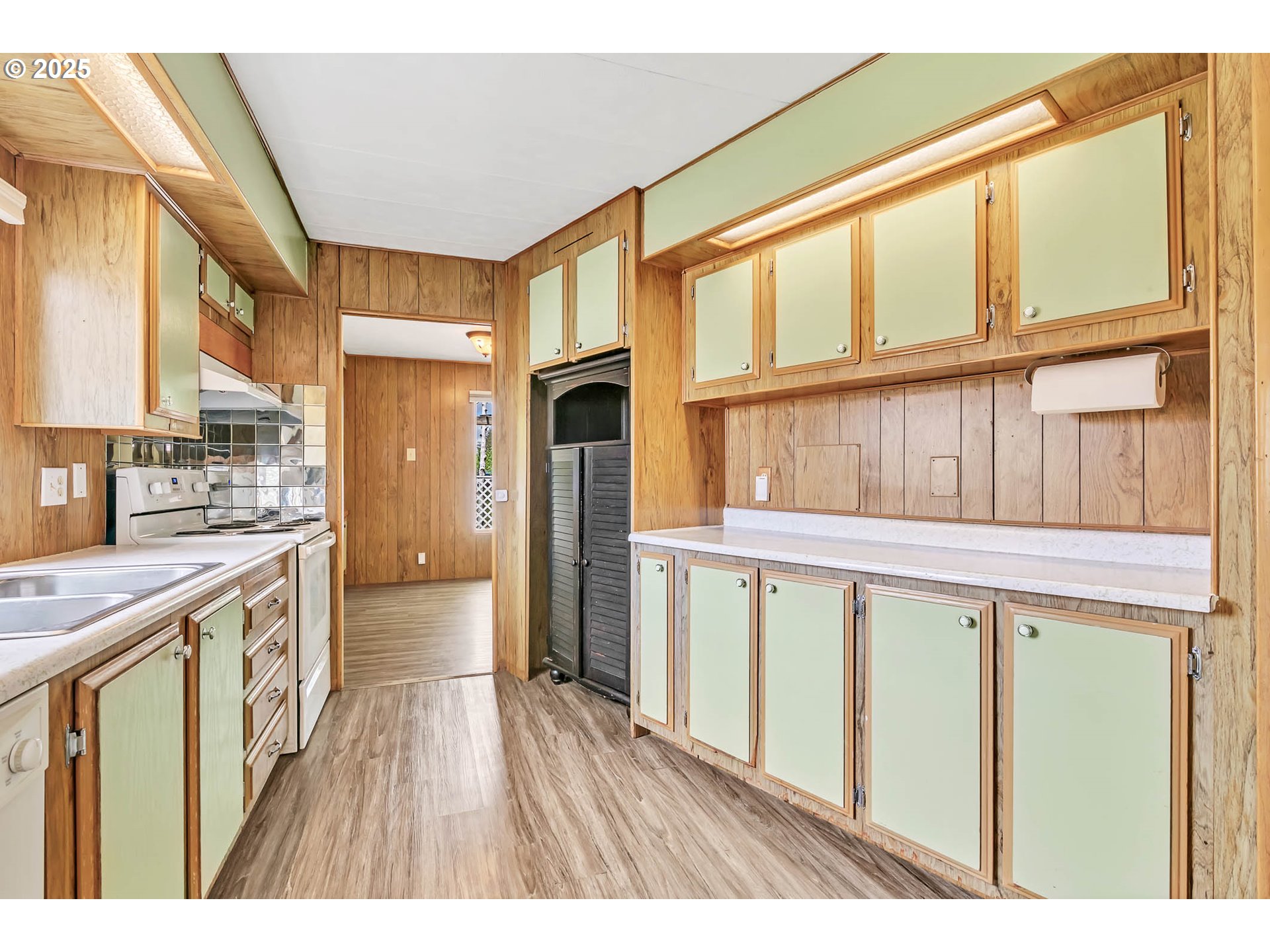 91818 Prairie Road Junction City, OR 97448 - Photo 17 of 44 Gallery Image 17
