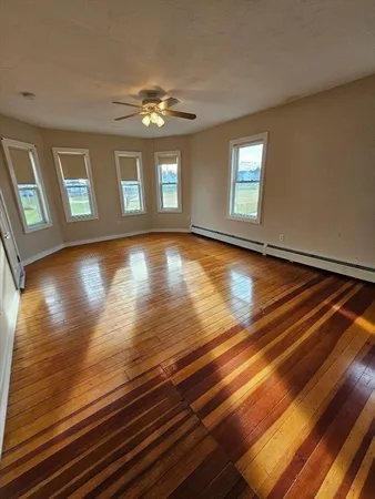 $1,675 | 754 Globe Street, Unit 1, Fall River, MA 02724