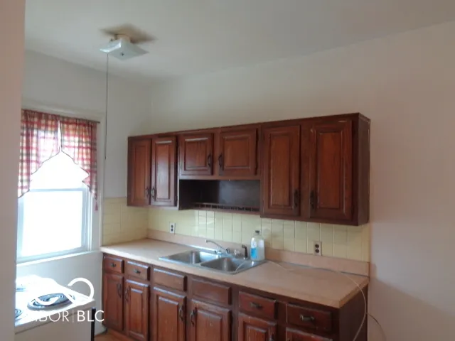 $219,900 | 625-627 Wallace Avenue, Indianapolis, IN 46201