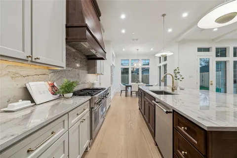 $1,499,900 | 1614 Cheshire Lane, Houston, TX 77018