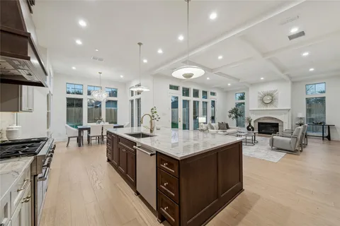 $1,499,900 | 1614 Cheshire Lane, Houston, TX 77018