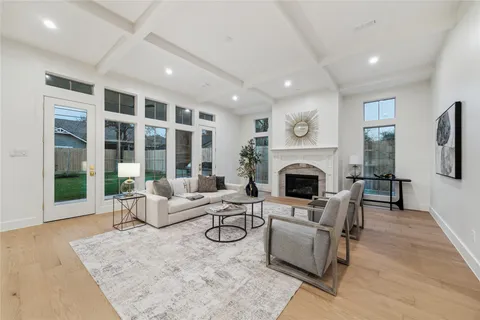 $1,499,900 | 1614 Cheshire Lane, Houston, TX 77018