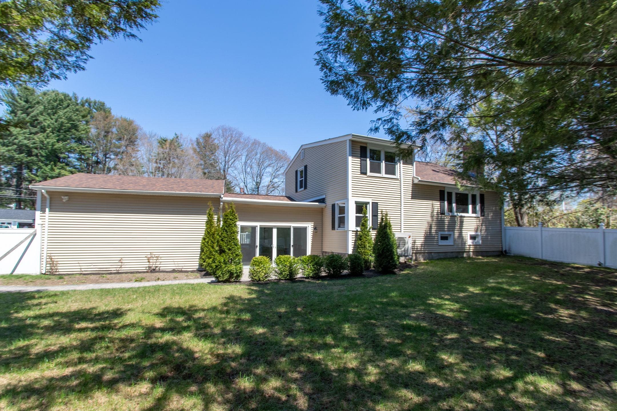 9 Carolan Avenue Hampton, NH 03842 - Photo 32 of 41