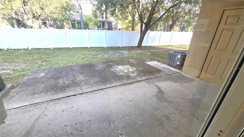 1302 Denman Court Wesley Chapel, FL 33543 - Photo 6 of 28