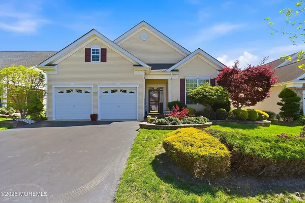 $575,000 | 26 Balmoral Drive, Jackson, NJ 08527