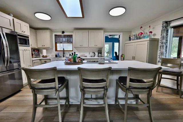 $629,000 | 913 Kings Way, Nekoosa, WI 54457