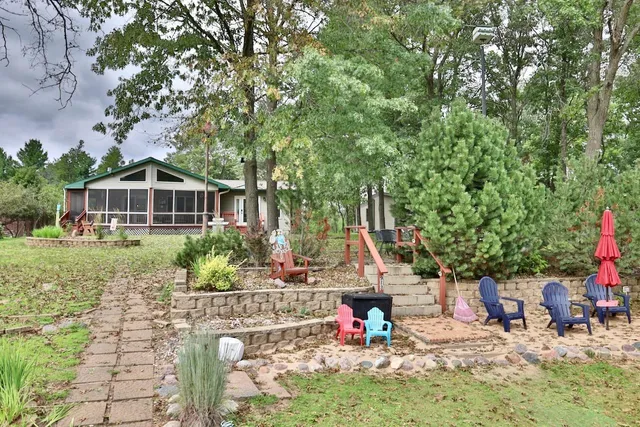 $629,000 | 913 Kings Way, Nekoosa, WI 54457