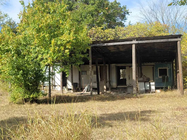 $60,000 | 17468 Willow Brook Lane, Fall River, KS 67047