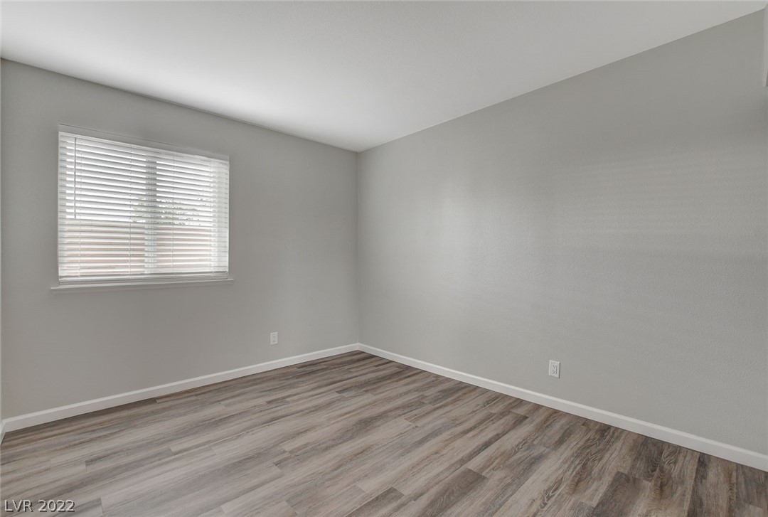 5717 Smoke Ranch Road, Unit C Las Vegas, NV 89108 - Photo 14 of 23