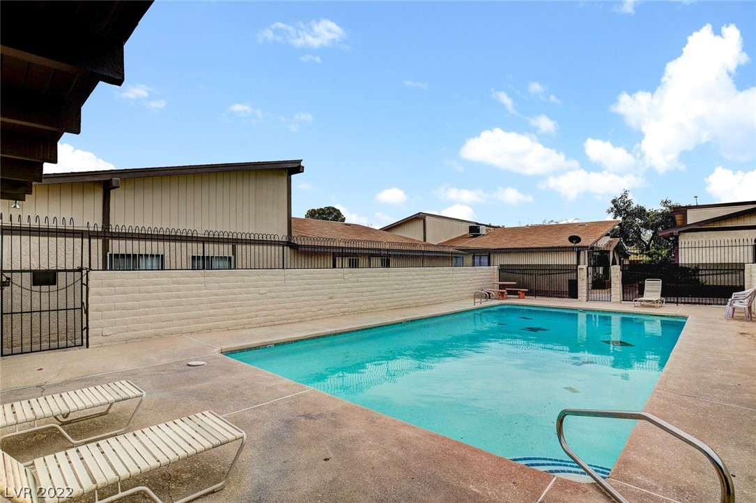 5717 Smoke Ranch Road, Unit C Las Vegas, NV 89108 - Photo 23 of 23