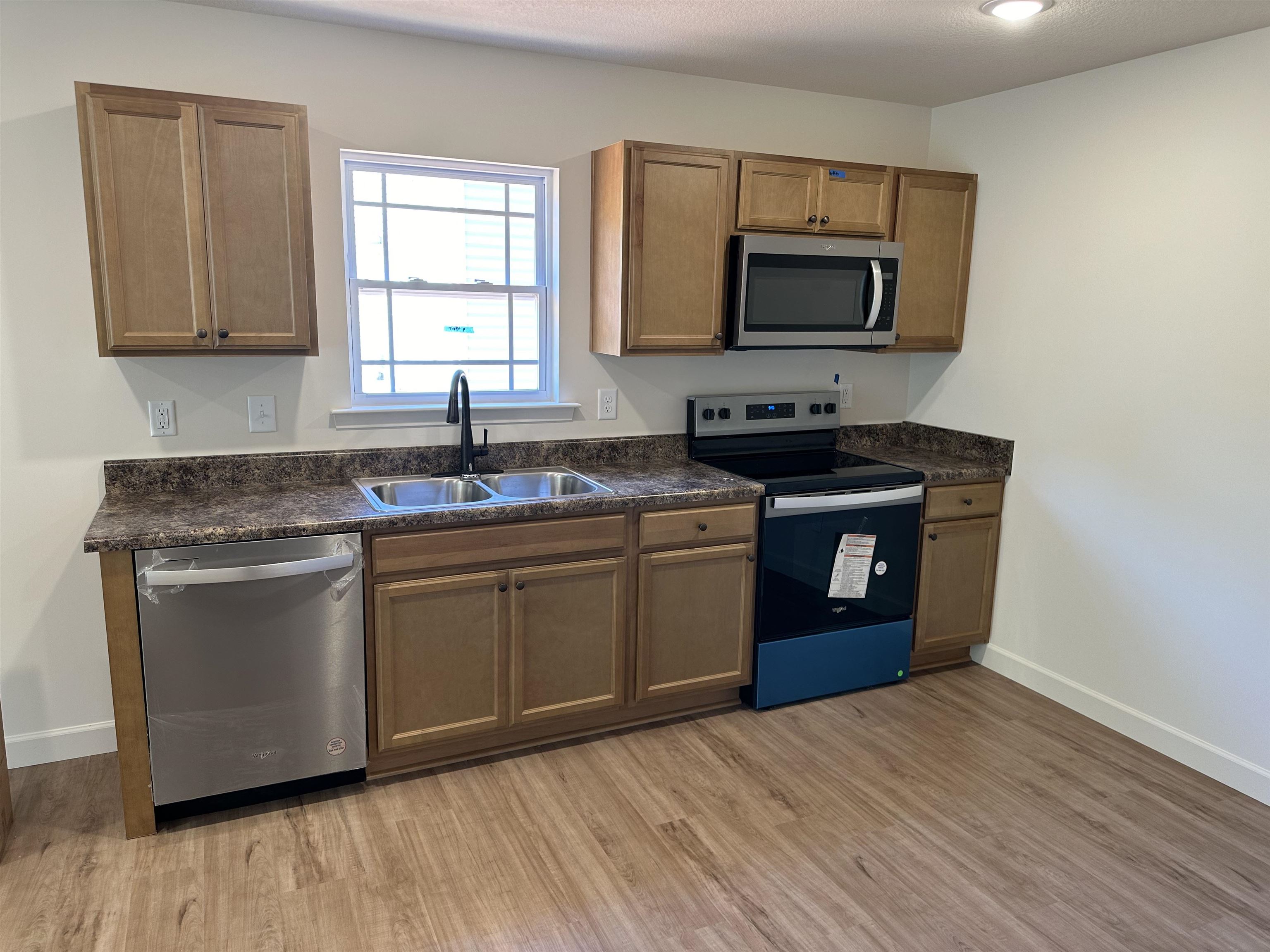 399 Waters Road Inman, SC 29349 - Photo 2 of 11
