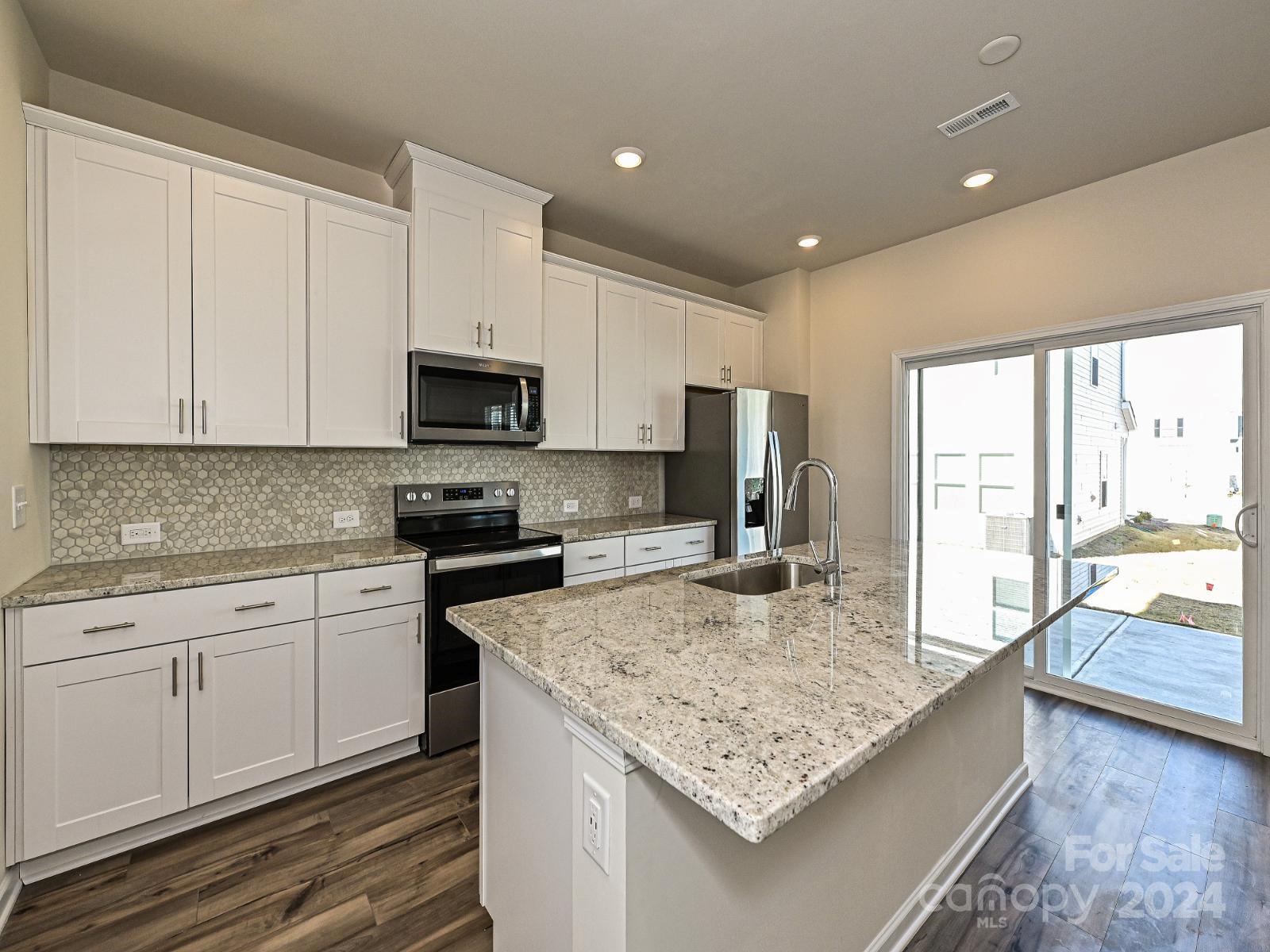 3021 Summit Oaks Road Charlotte, NC 28269 - Photo 4 of 21 Gallery Image 4
