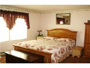 4 North Village Road York, ME 03902 - Photo 4 of 5 Gallery Image 4