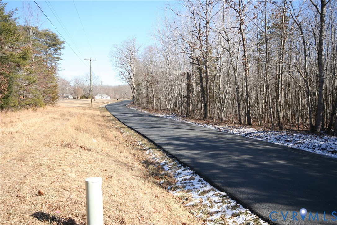 B Slate River Mill Road Dillwyn, VA 23936 - Photo 6 of 14 a view of a yard with trees