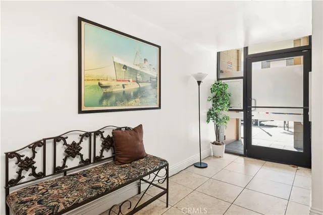 $399,900 | 615 East Broadway, Unit 204, Long Beach, CA 90802