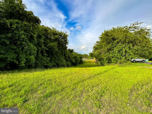 $99,000 | 412 North White Horse Pike, Somerdale, NJ 08083