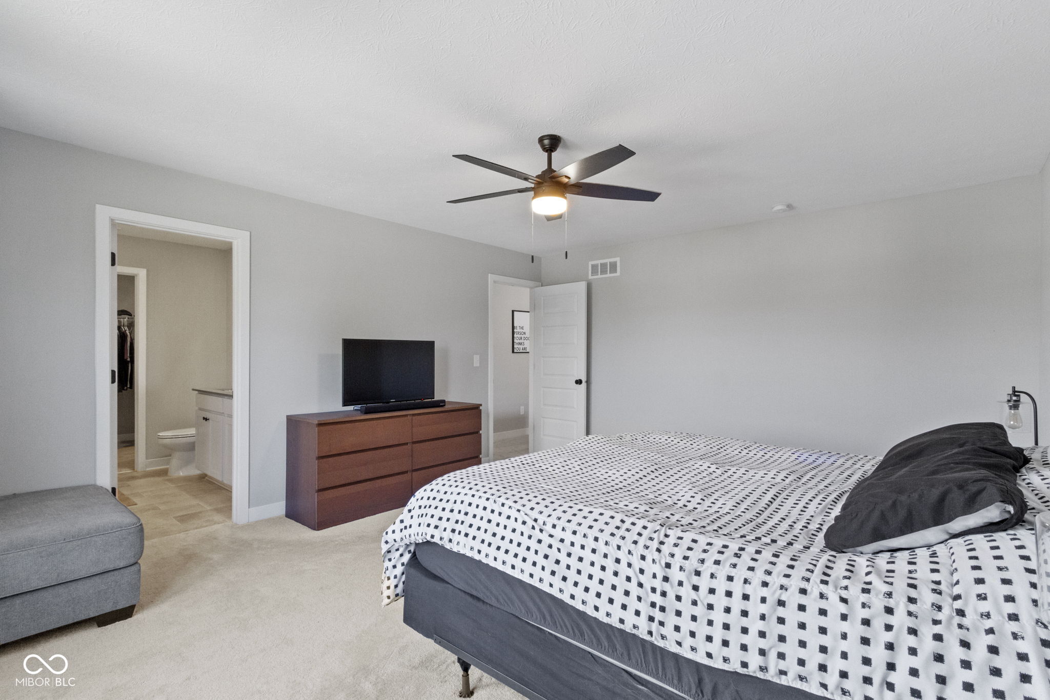 9232 Larson Drive Pendleton, IN 46064 - Photo 31 of 37 Gallery Image 31