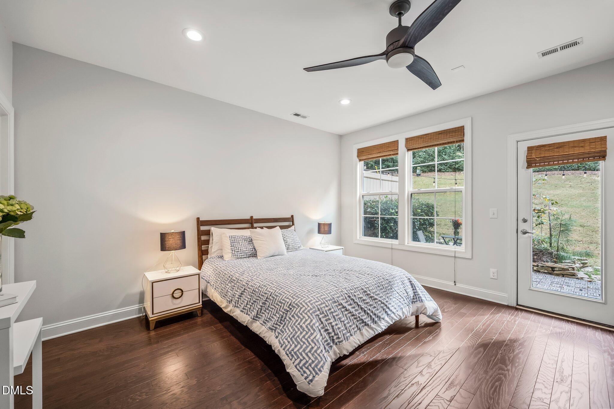 3604 Julia Lane Raleigh, NC 27609 - Photo 29 of 41 30-web-or-mls-DSC06515