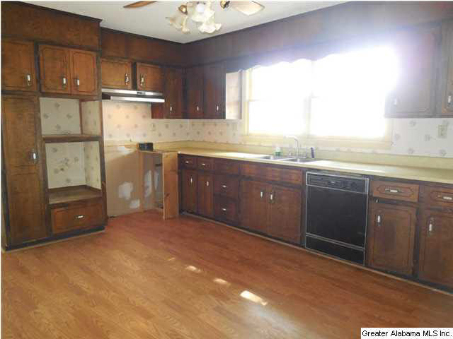 373 Pine Bluff Road Locust Fork, AL 35097 - Photo 4 of 15
