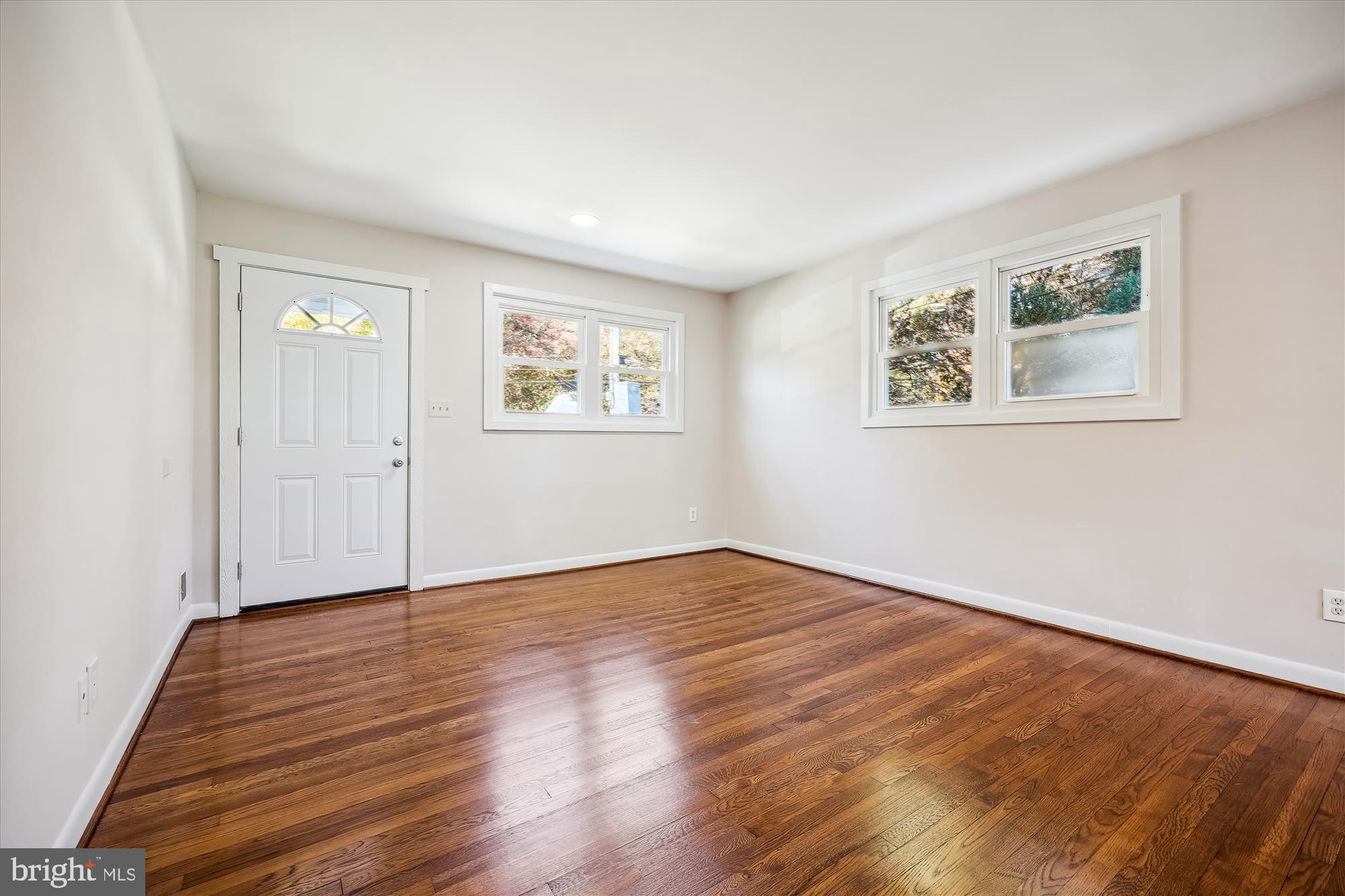 908 Whitehall Street Silver Spring, MD 20901 - Photo 14 of 76 Living Room new front door