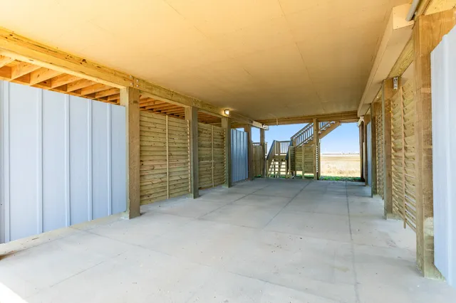 $324,900 | 917 Bluewater Highway, Surfside Beach, TX 77541